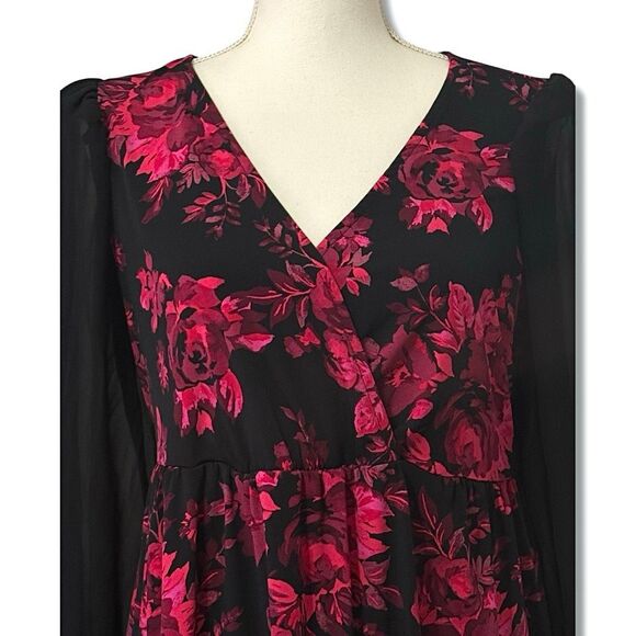 Torrid Black and Pink Floral Surplice Sheer Sleeve Polyester Top Sz XXL - Picture 6 of 13